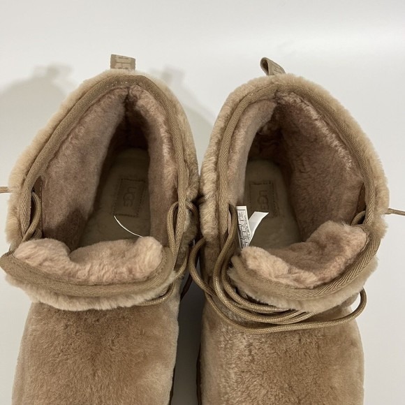 UGG Neumel Cozy Chestnut SheepSkin Lace up Ankle Boots Unisex - Picture 5 of 12